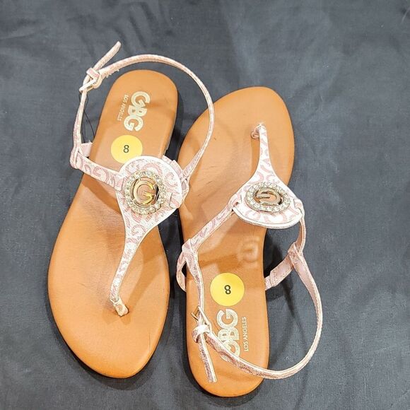 BRAND NEW G by GUESS GGLYNDEN-C T-STRAP SANDALS - Picture 4 of 11